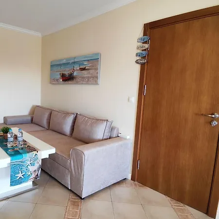 Dako Flats I Santa Marina I Modern & Seaside Days סוזופול
